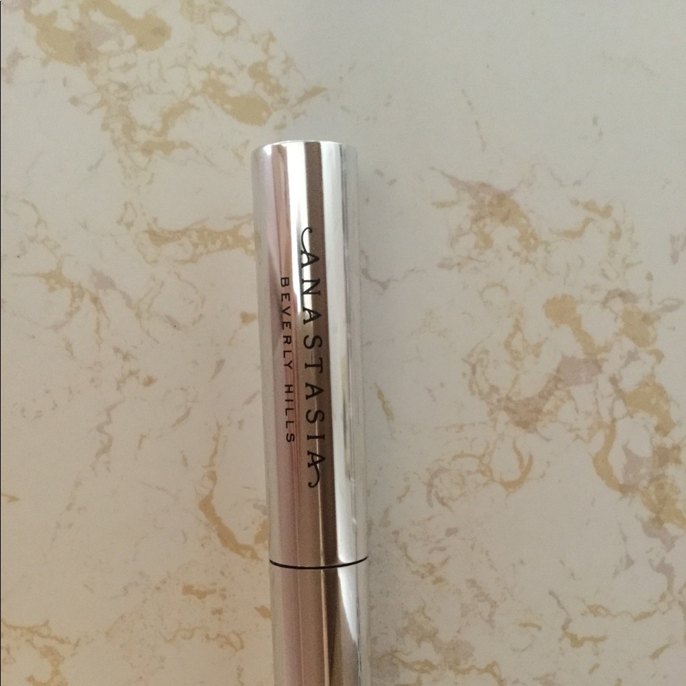 Anastasia Beverly Hills Clear Brow Gel NEW 🥰